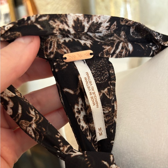 Free People NWT woman’s halter dress size medium - Picture 7 of 9